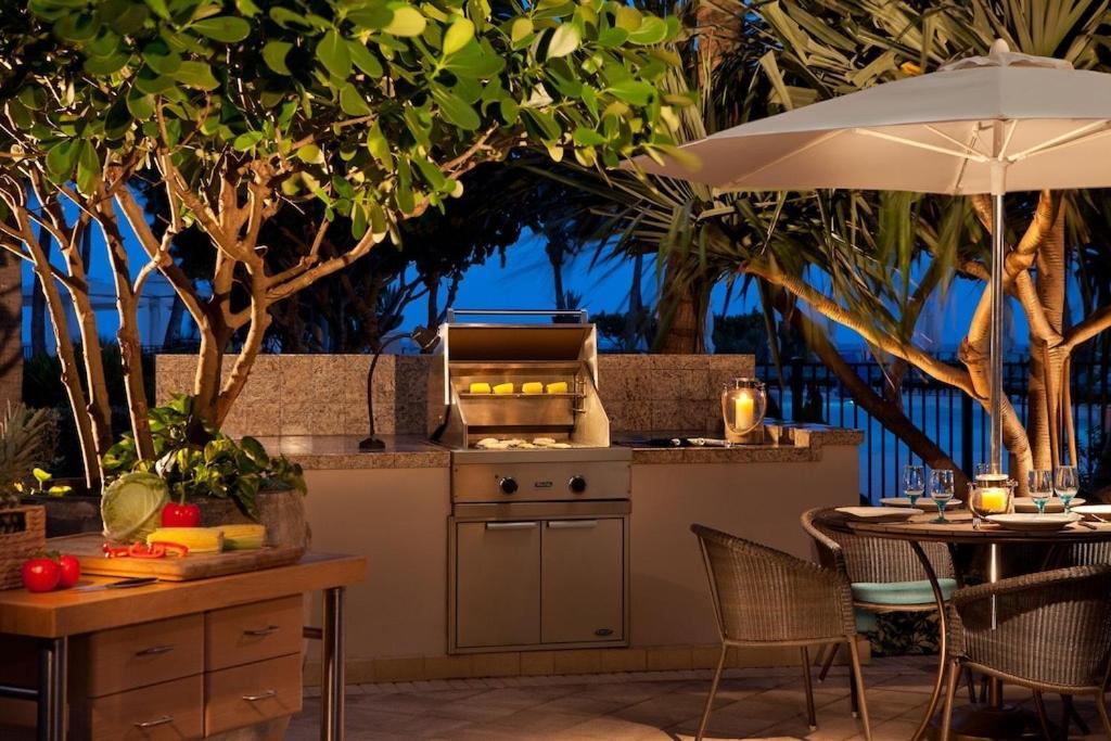 Ritz Carlton Luxurious Residence On Singer Island 里维埃拉海滩 外观 照片