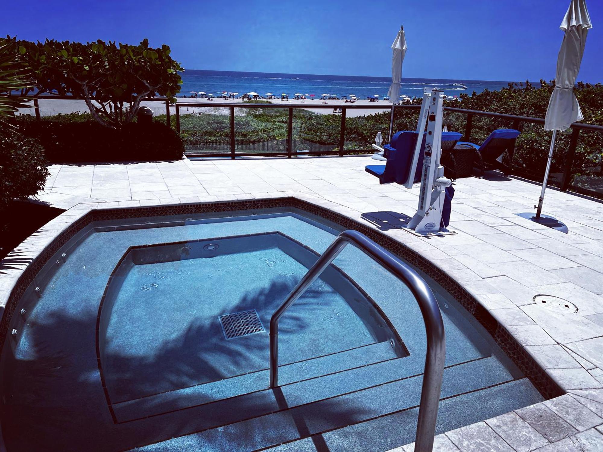 Ritz Carlton Luxurious Residence On Singer Island 里维埃拉海滩 外观 照片